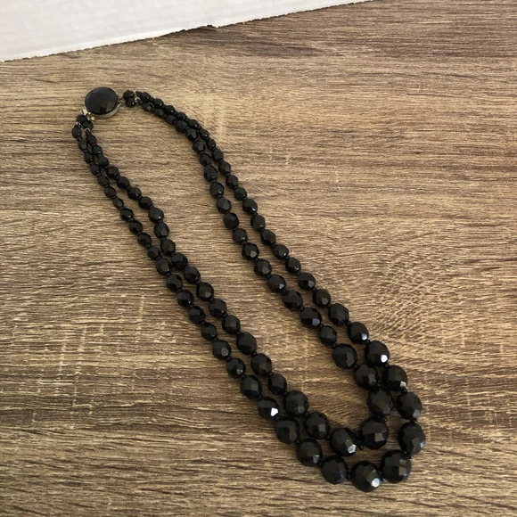 Vtg Black Faceted Glass Beaded Necklace - Picture 4 of 13